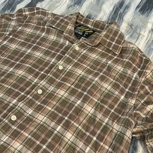 Plaid patterned button up